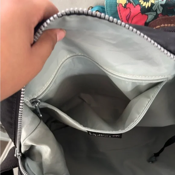 Kipling Weekender Tote Bag - Picture 12 of 14